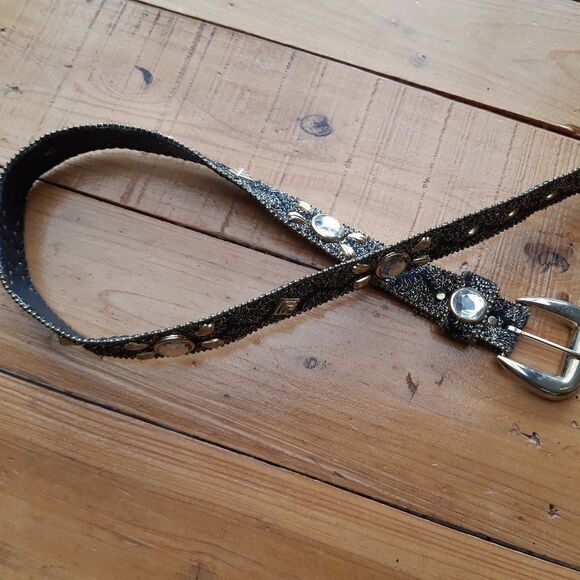 Vintage black/gold stud belt - Picture 4 of 5
